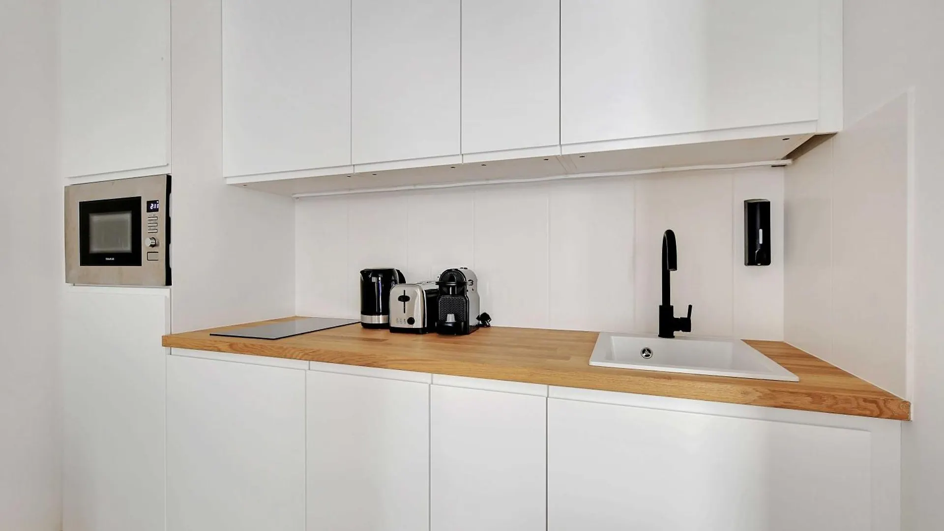 Republique Holiday home *