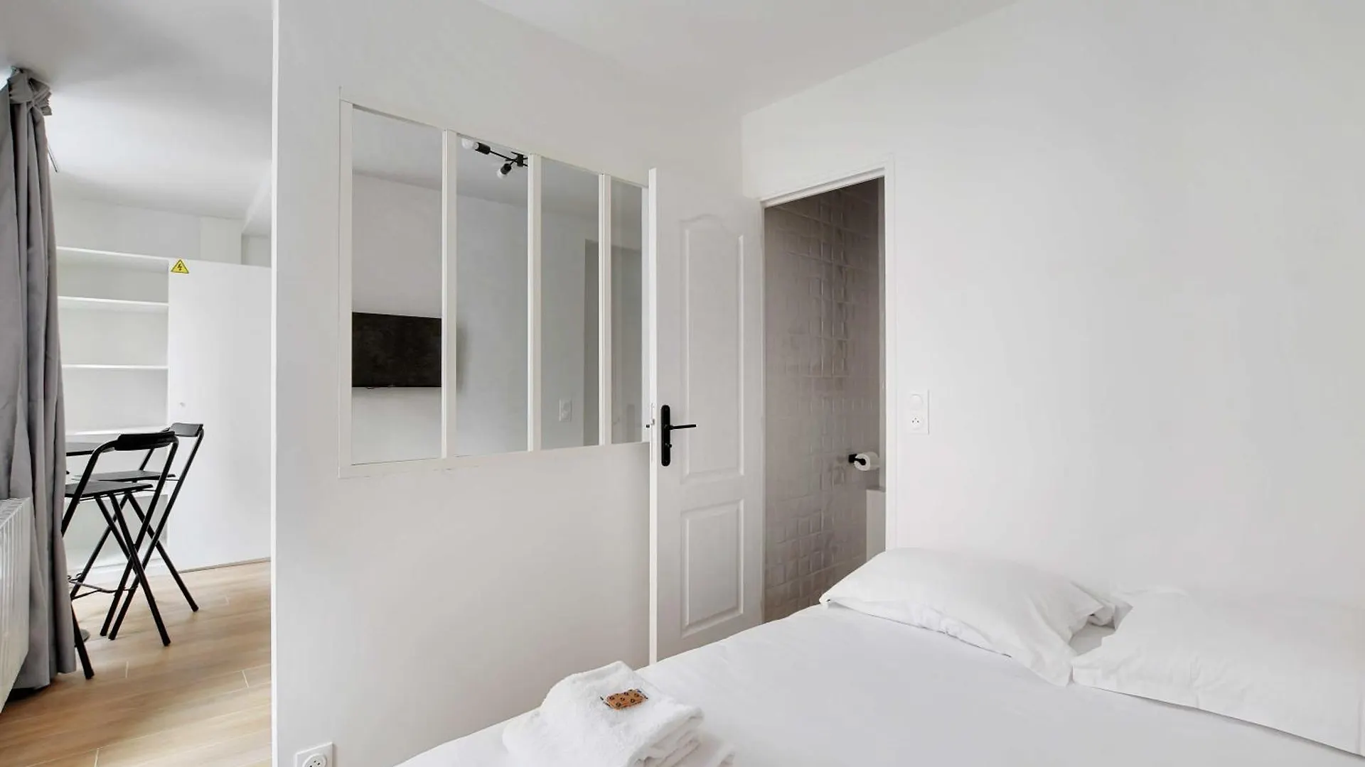 Republique Holiday home Paris